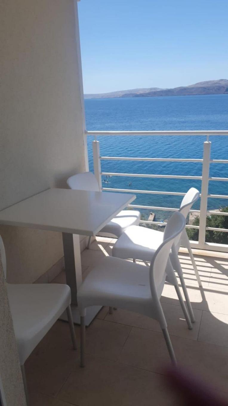 Apartments Neno - 20 M From Beach Ribarica Extérieur photo